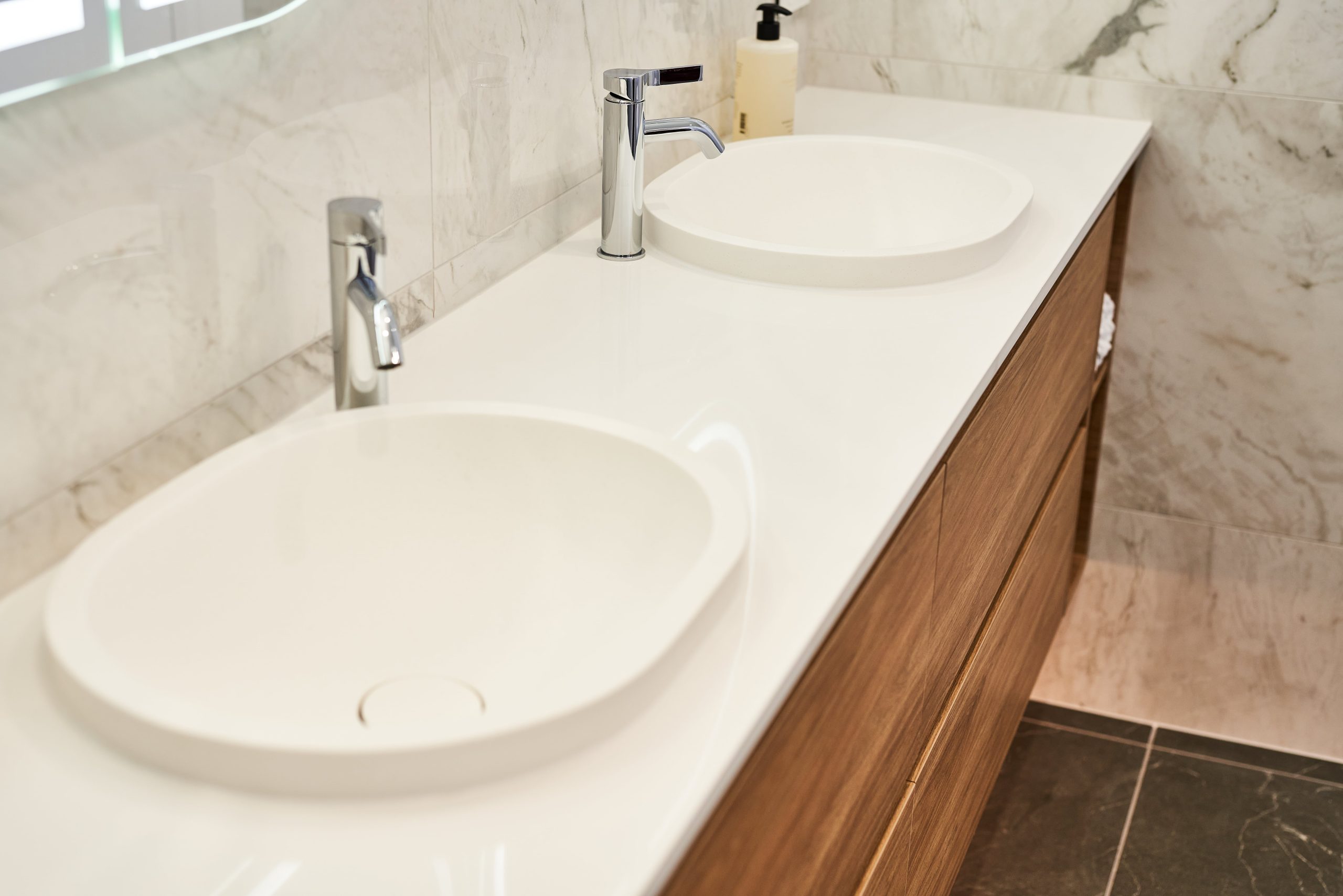 Double Vanity Bathroom in Adelaide : Our best Tips Unveiled