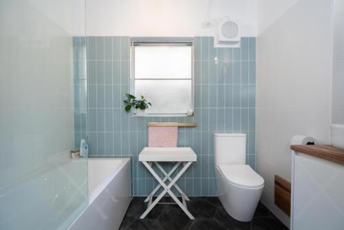 Packaged-Deal-Bathroom-113