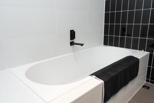 Packaged-Deal-Bathroom-144