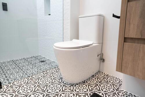 Packaged-Deal-Bathroom-160